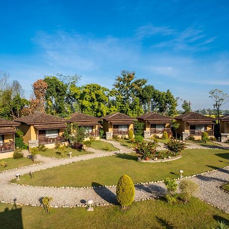 Jungle Villa Resort Chitwan Exterior foto